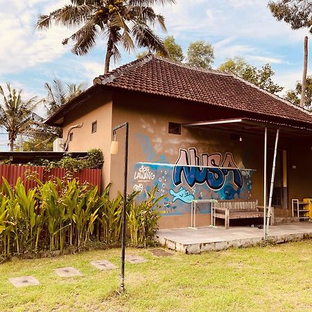 Pedidi Penida Hostel Batununggul Экстерьер фото