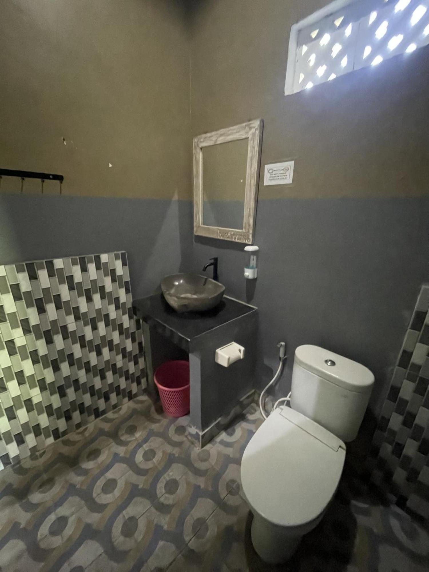 Pedidi Penida Hostel Batununggul Экстерьер фото